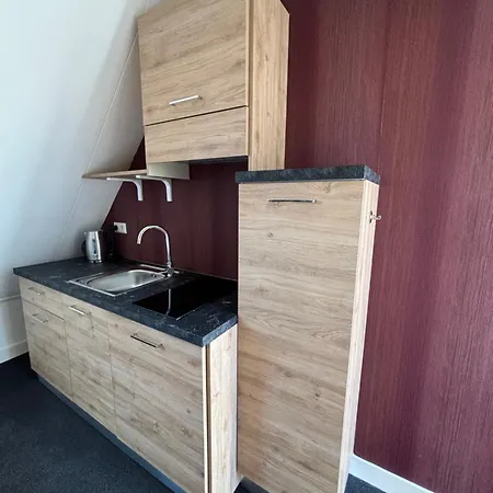 West Aan Zee Hotel 4*