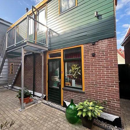 West Aan Zee 4*