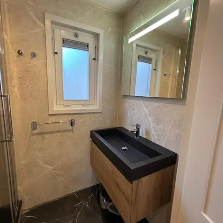 酒店 West Aan Zee 4*